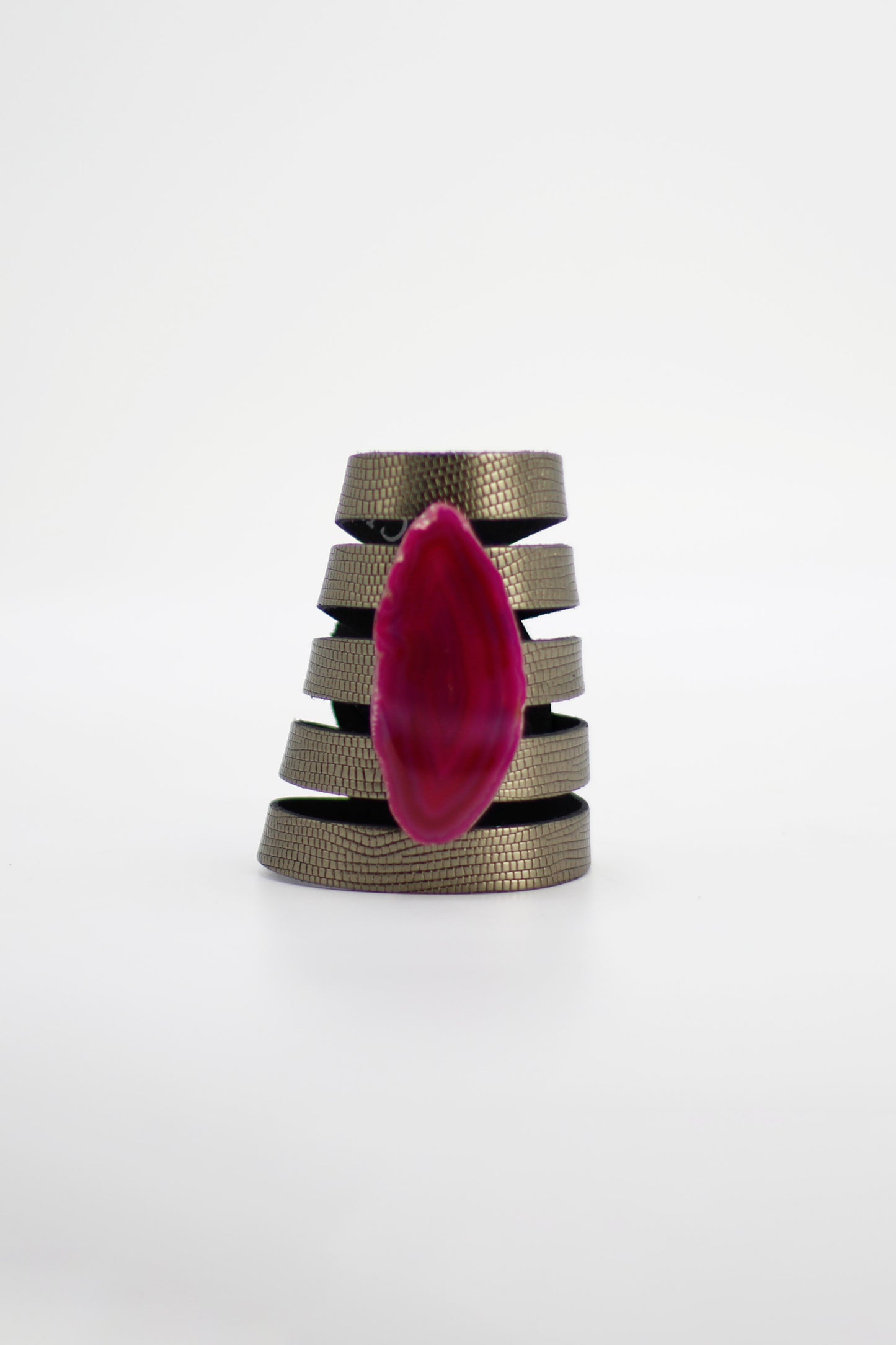 Brazalete Sol Grabado Plomo - Ágata Rosa