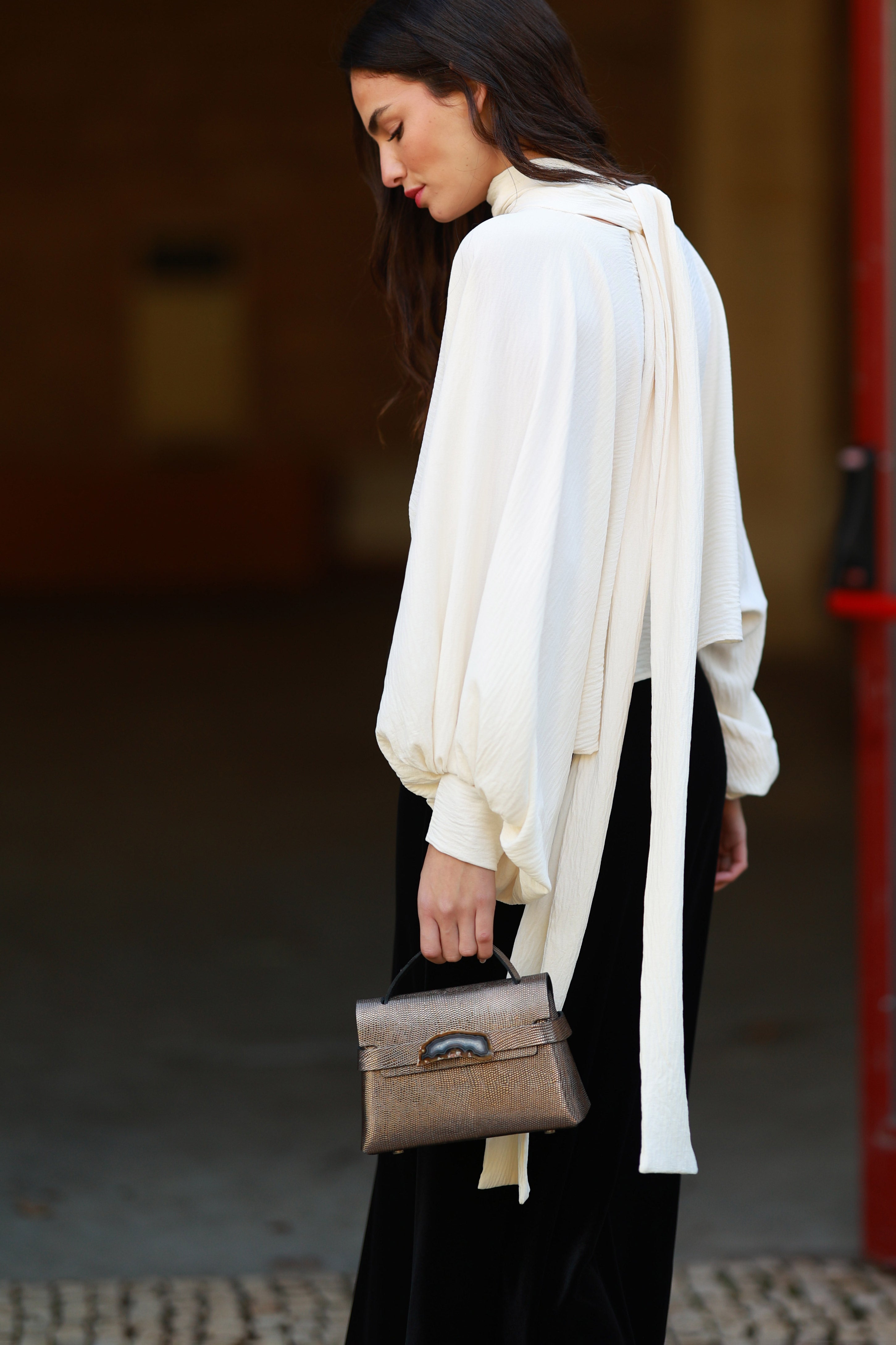 Bolso Ona Plomo Agata Natural