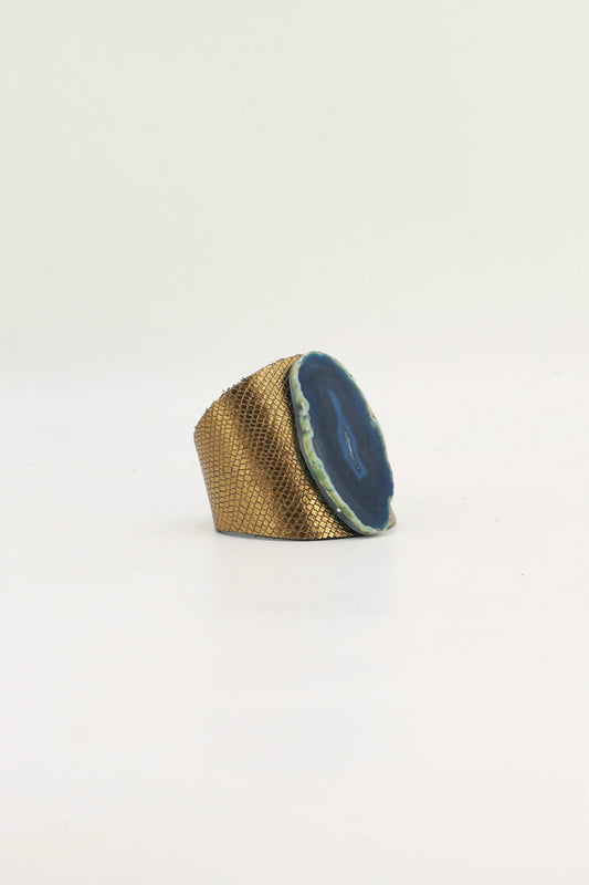 Brazalecue Grabado Dorado Ágata Azul