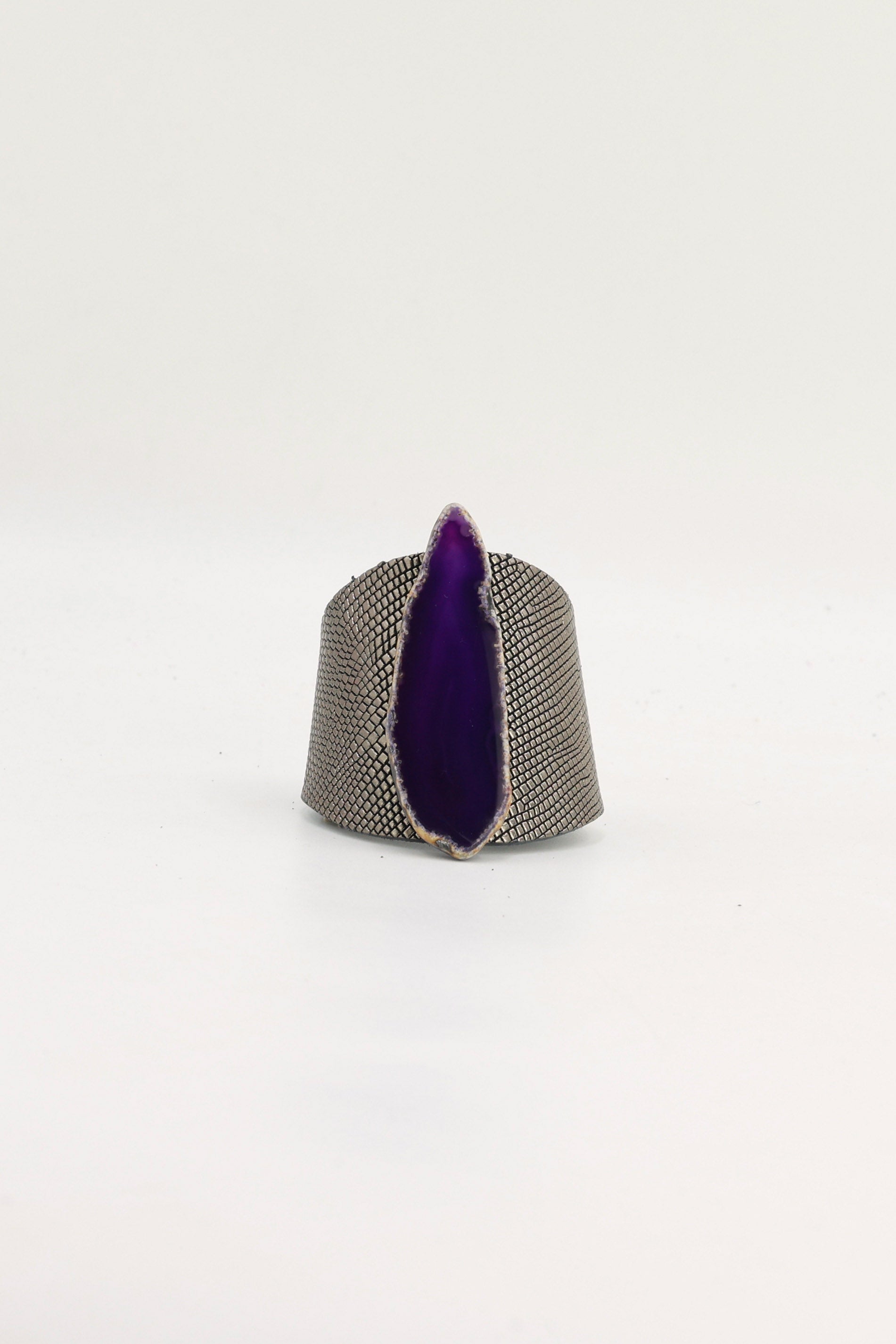 Brazalecue Grabado Plomo Ágata Morada