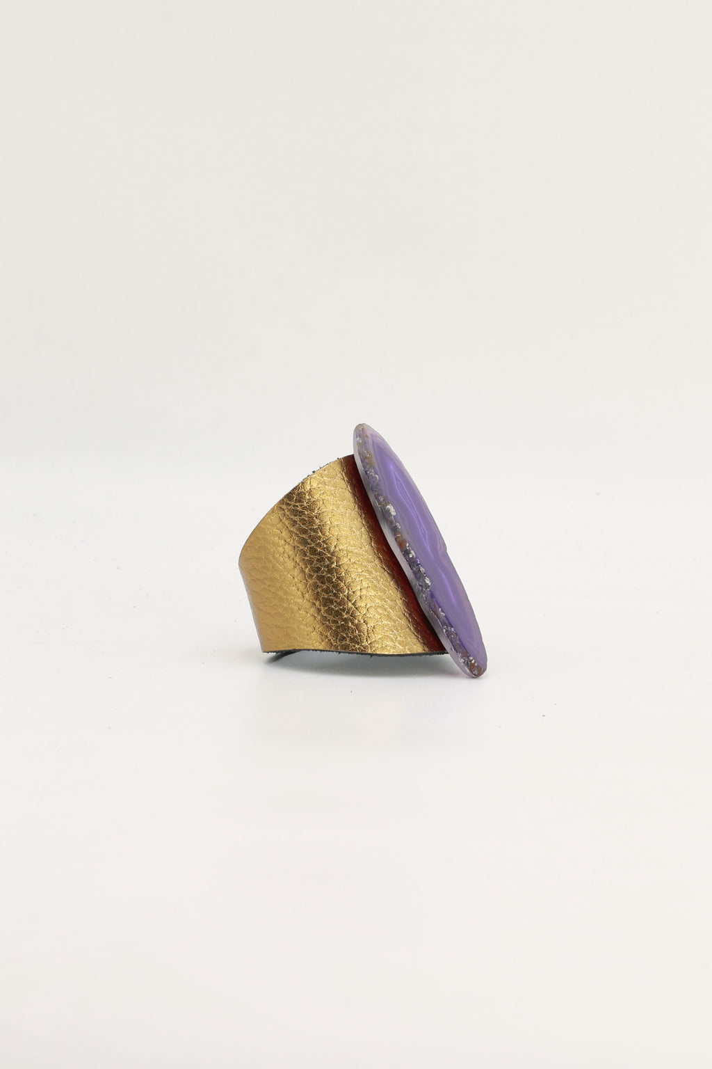 Brazalecue Dorado Ágata Morada