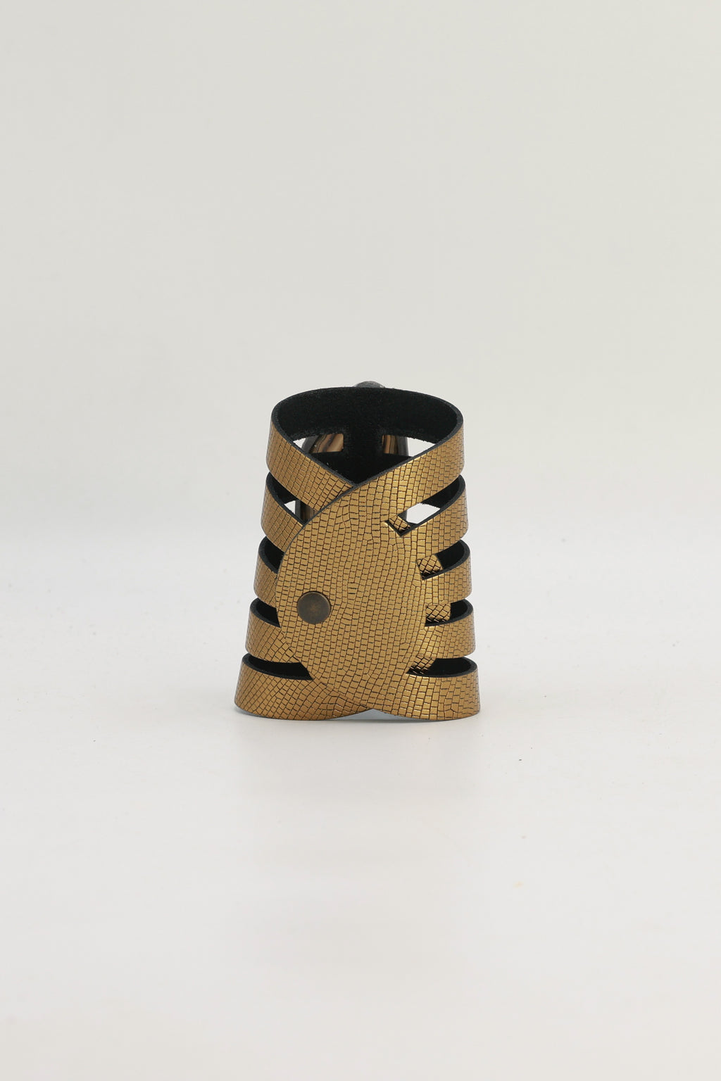 Brazalete Sol Dorado Ágata Morada