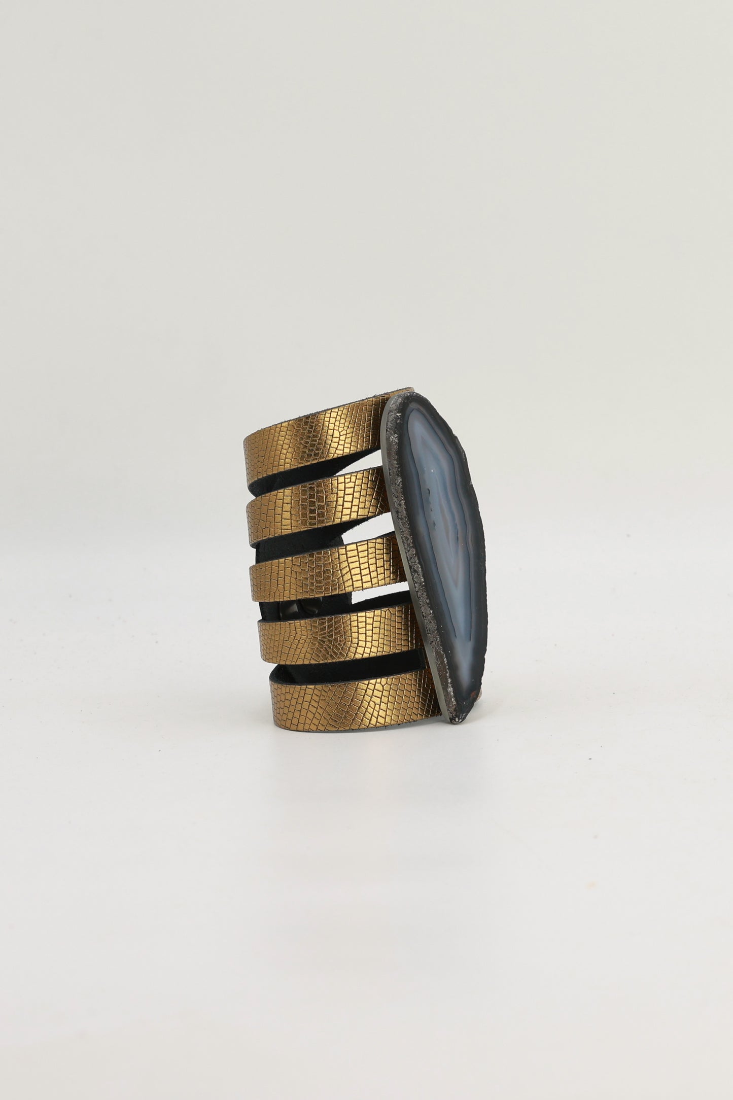Brazalete Sol Dorado Ágata Natural