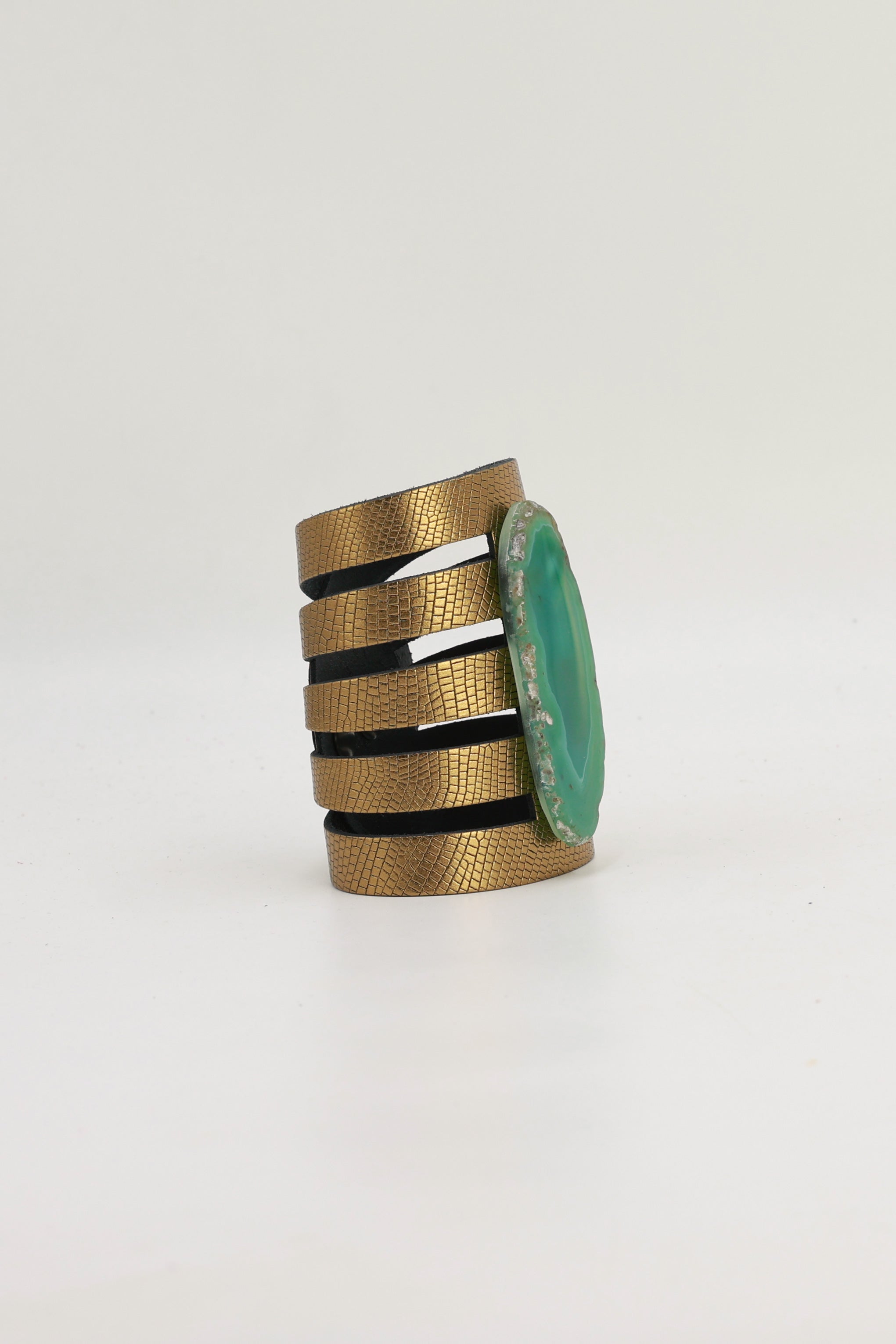 Brazalete Sol Dorado Ágata Verde