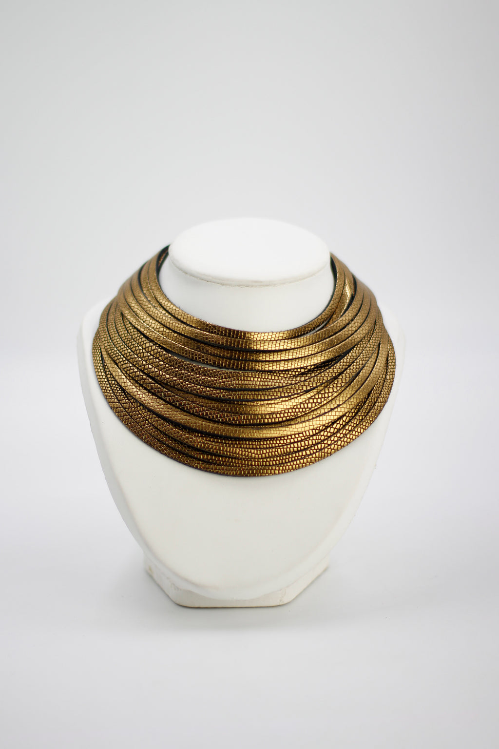 Collar Coa Large Dorado
