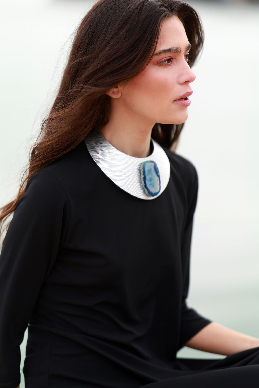 Collar Luz Plateado con Ágata