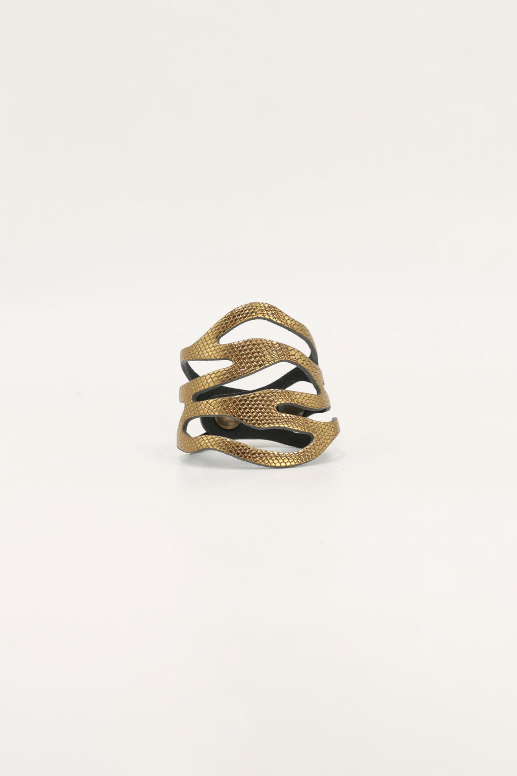 Pulsera Mar Grabada Dorada