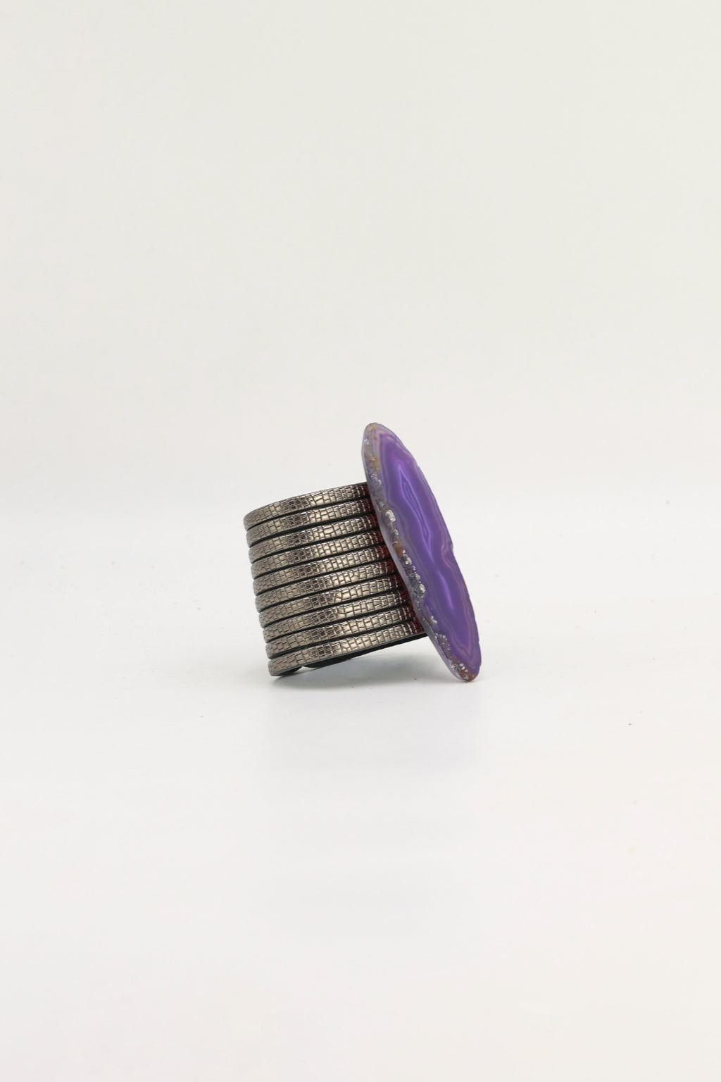 Pulsera Nía Grabado Plomo Ágata Morada