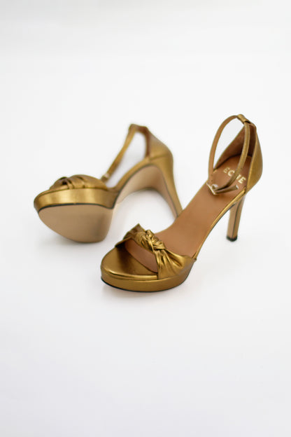 SANDALIAS MOA DORADAS